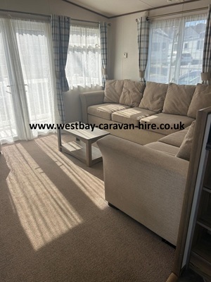 Elan 3 living
